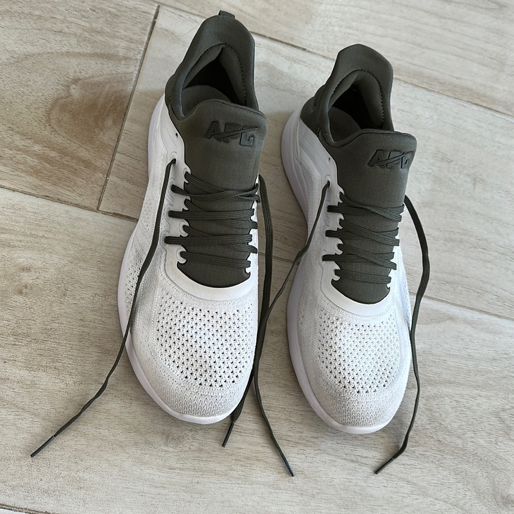 APL TechLoom Tracer Men’s Sneakers